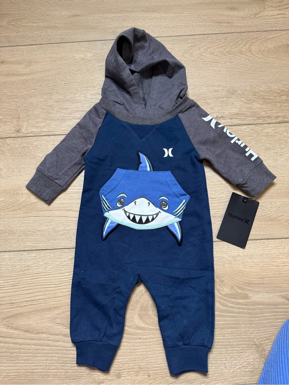 Hurley Navy & Gray Shark Hooded One-Piece for baby